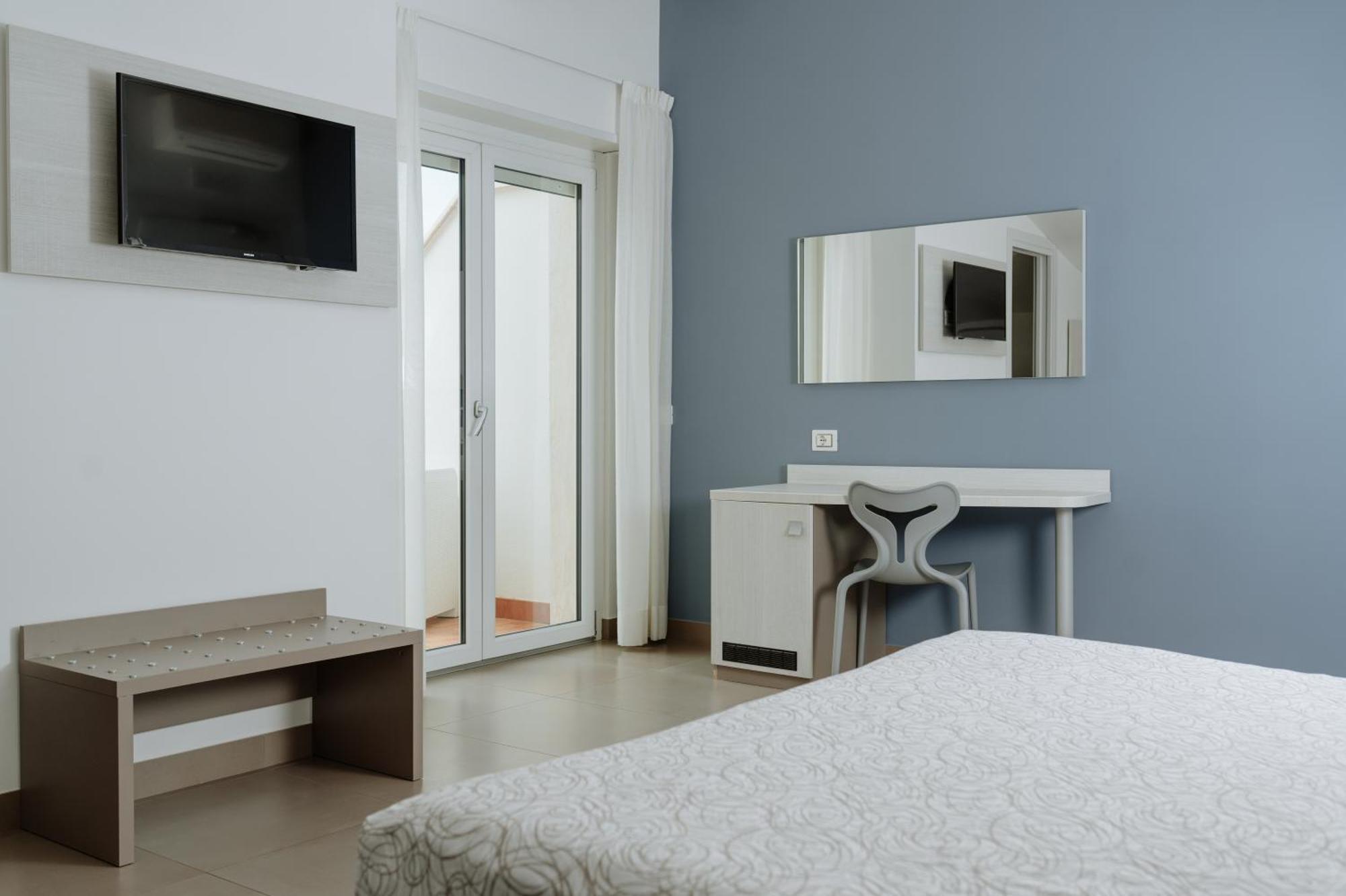 ואסטו Hotel Caravel מראה חיצוני תמונה