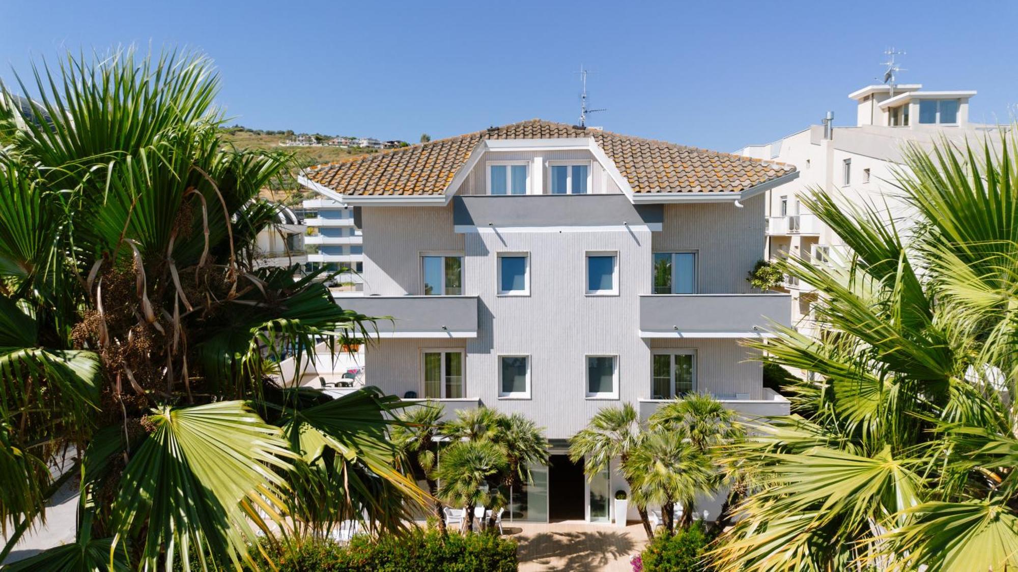 ואסטו Hotel Caravel מראה חיצוני תמונה